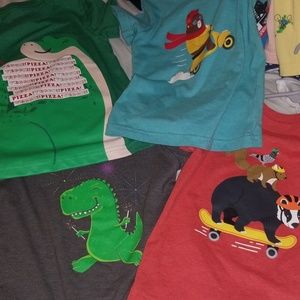 Set of 4 shirts